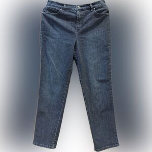 Gloria Vanderbilt Women's Straight Leg Jeans, size 12, EUC